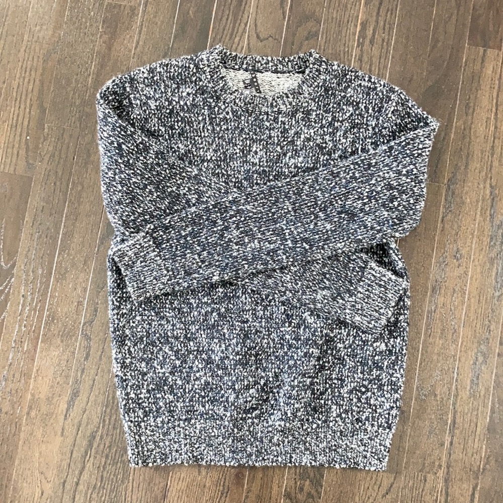 Theory sweater